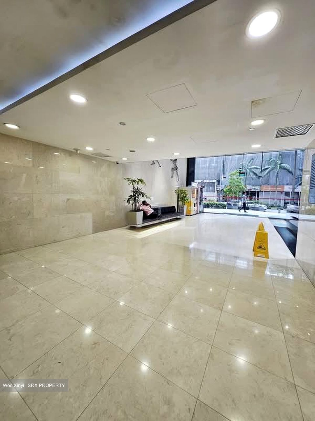 Keck Seng Tower (D1), Office #618753671